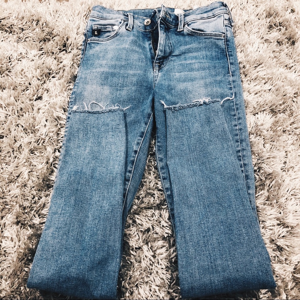 Skinny jeans